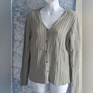 Banana republic size large green v neck cardigan sweater